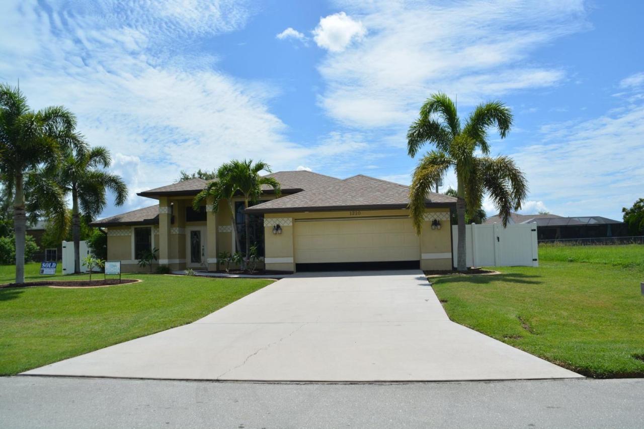 Moonlight Cape Coral